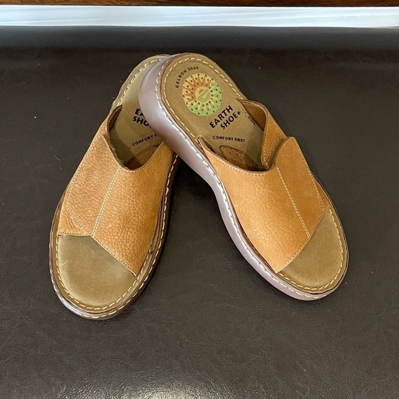 Earth Shoe leather slip on slides adjustable strap comfort wedge size 7 1/2 - Picture 1 of 12